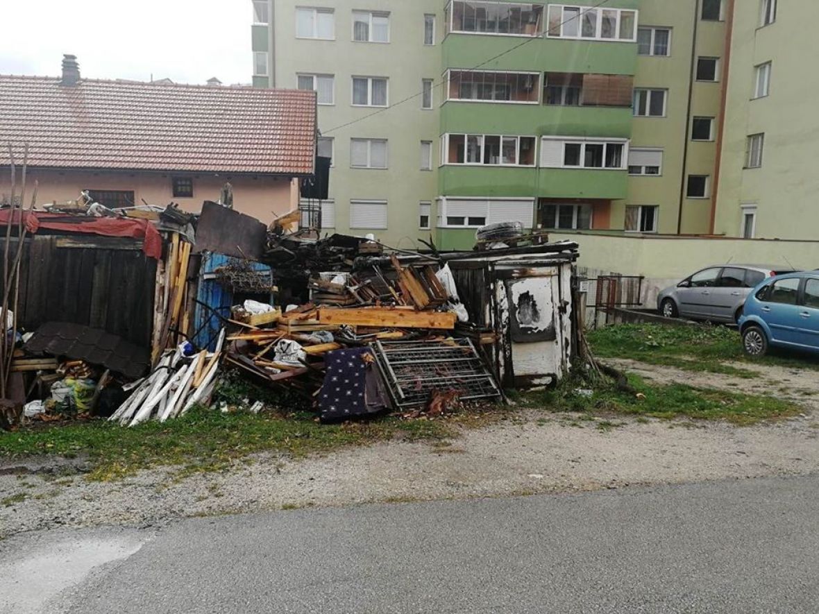 FOTO: Prljavi grad Sarajevo/Radnici KJKP RAD uklonili deponije 